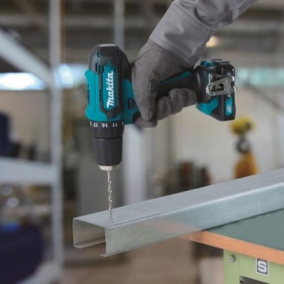 MAKİTA HP333 DWAE Çift Akülü Darbeli Vidalama 12 Volt 2.0 Amper