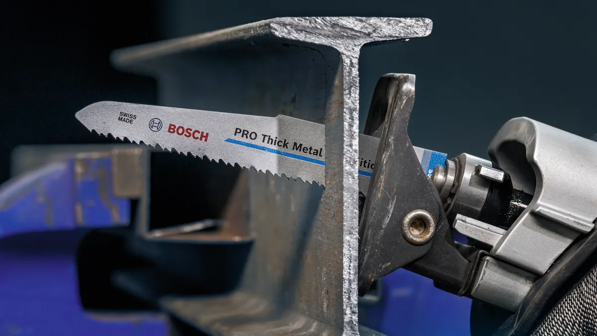 BOSCH S 1130 CF Metal Kesimi İçin Ağır Hizmet Tilki Kuyruğu Testere Ucu 225 mm